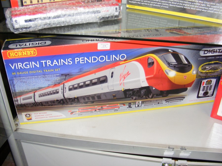 A Hornby 00 gauge boxed Train Set - Virgin Trains