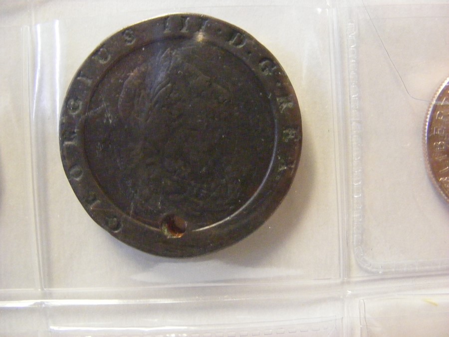 An album with over 400 coins and tokens, starting - Image 14 of 20