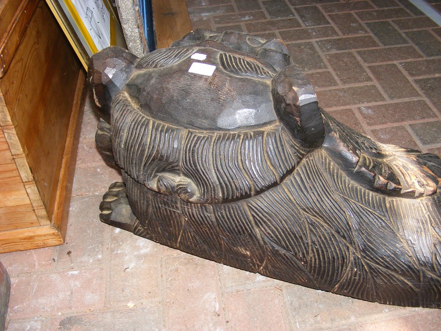 A large carved wooden oriental Dog of Foe - 100cm - Image 7 of 7