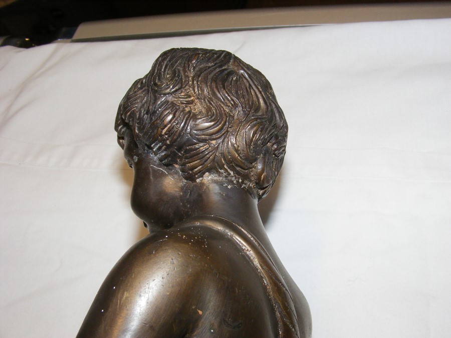 An old bronze figure of cherub holding shell - 40c - Image 5 of 17