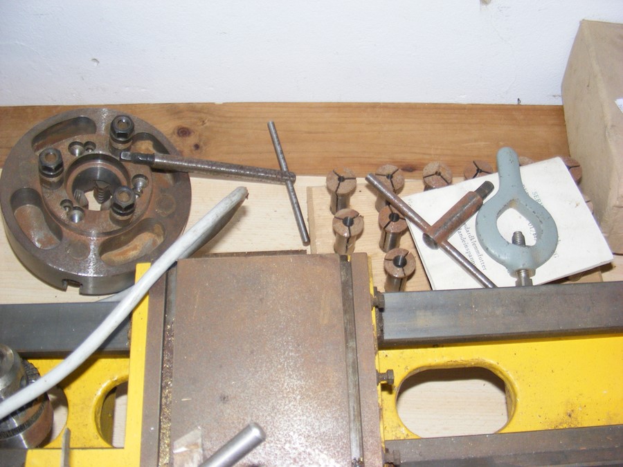 An electric metalwork lathe with changeable chucks - Image 3 of 3