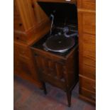 A Columbia oak cabinet gramophone - No.123A