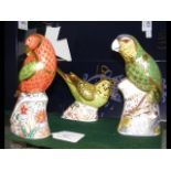 A Royal Crown Derby 'Amazon Green Parrot' paperwei