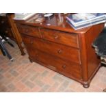 A Victorian chest of two short and two long gradua
