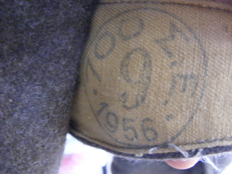 A vintage Royal Marine uniform with gaiters, toget - Image 4 of 5