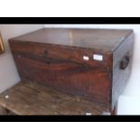 A wooden storage trunk - 71cm