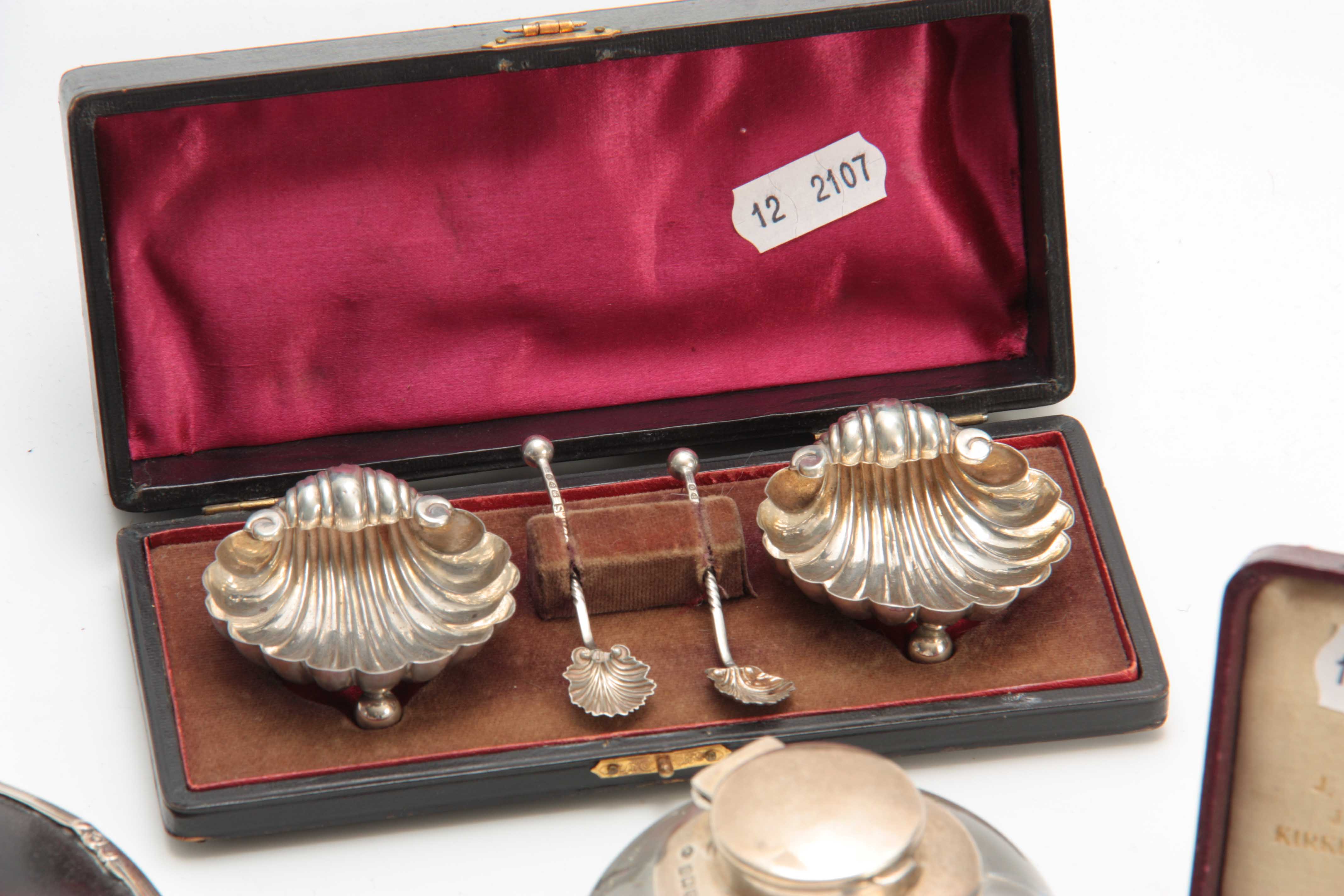 A SELECTION OF SILVER ITEMS INCLUDING a Dressing table Mirror, Sheild Pendant, Dressing Table Brush, - Image 2 of 5