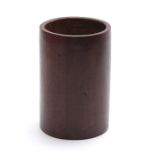 AN 18TH/19TH CENTURY CHINESE CYLINDRICAL TREENWARE BRUSH POT 13cm high 8.5cm diam