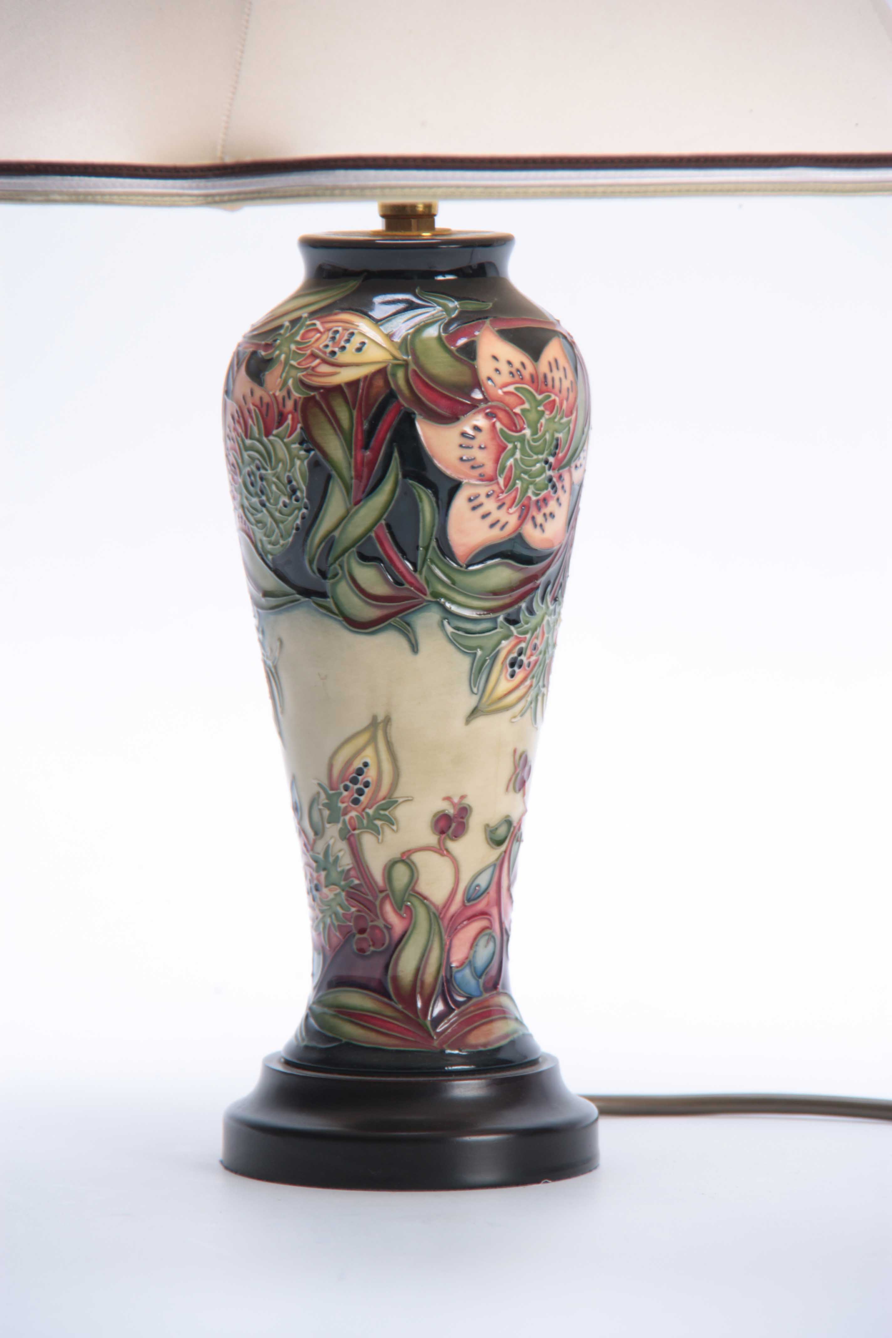 A MODERN MOORCROFT TABLE LAMP with colourful tube lined flower decoration 47cn high to top of the - Image 2 of 5