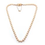 A GRADUATED PEARL NECKLACE with 14ct gold clasp - hallmarked 14ct 46cm long