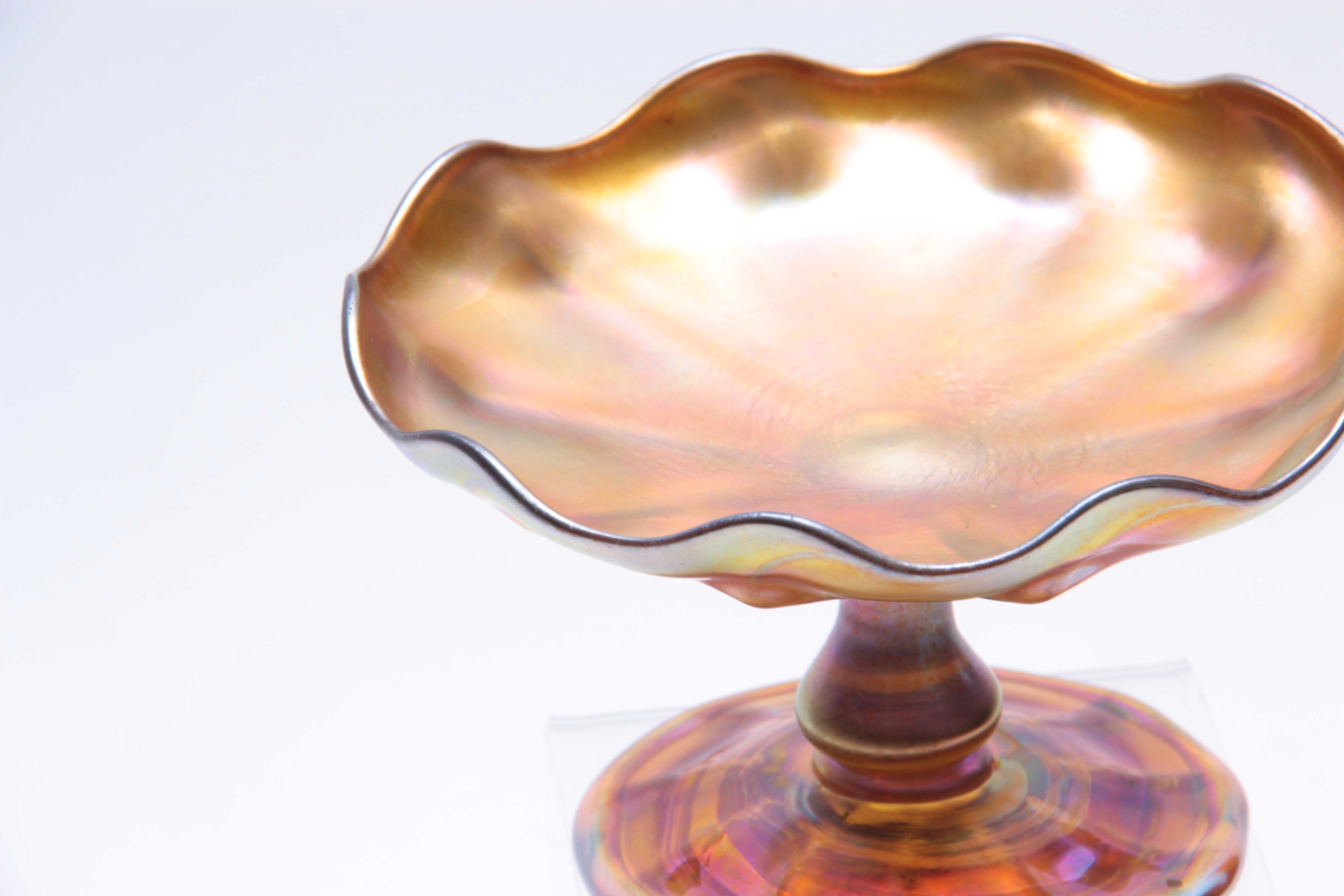 A TIFFANY, FAVRILE IRIDESCENT GLASS FOOTED COMPOTE with baluster stem, panelled foot and bowl with - Image 2 of 4