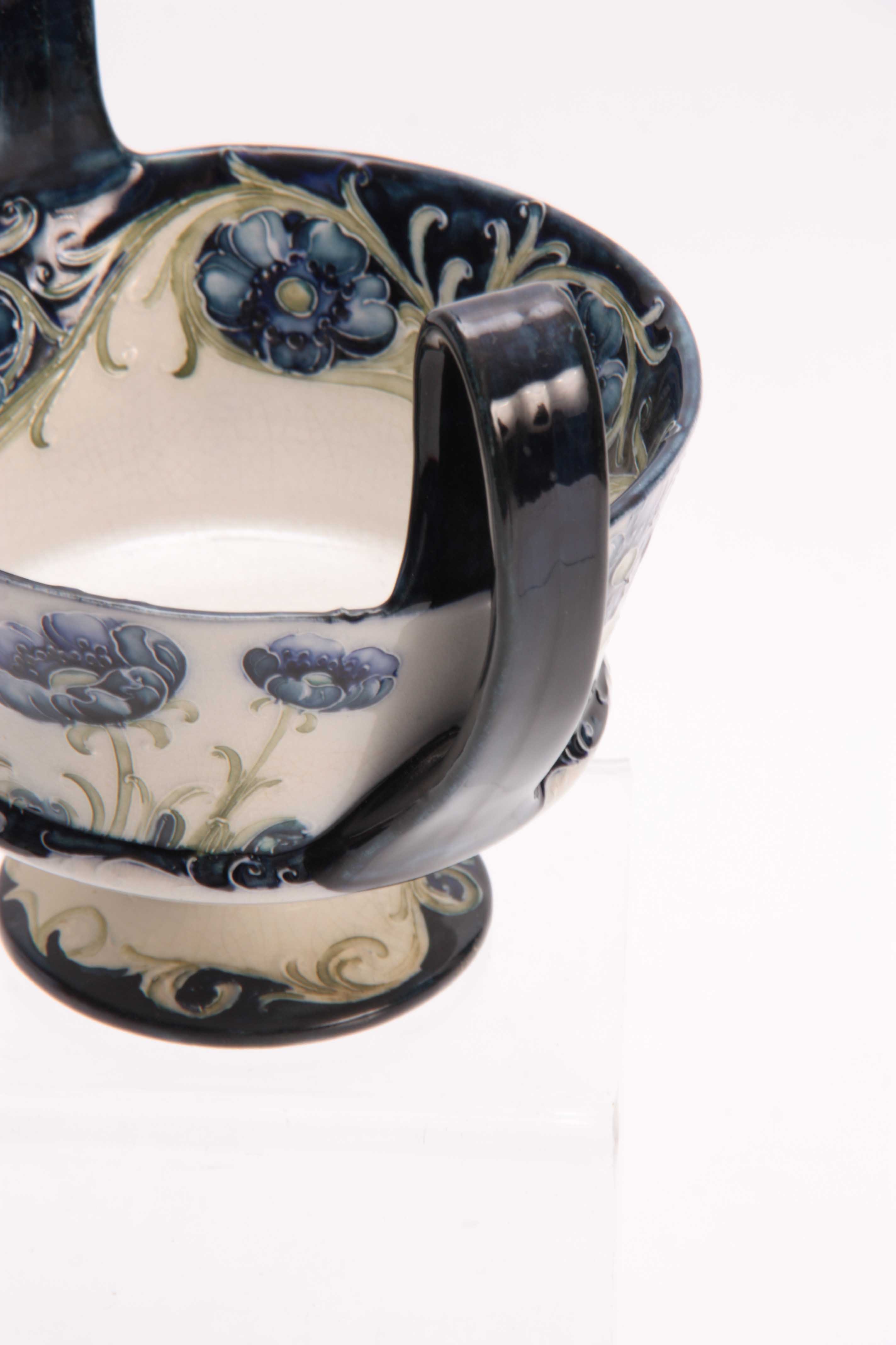 A MACINTYRE, BURSLEM WILLIAM MOORCROFT RAISED TWO-HANDLE FOOTED BOWL with tube lined blue Poppy - Image 4 of 5