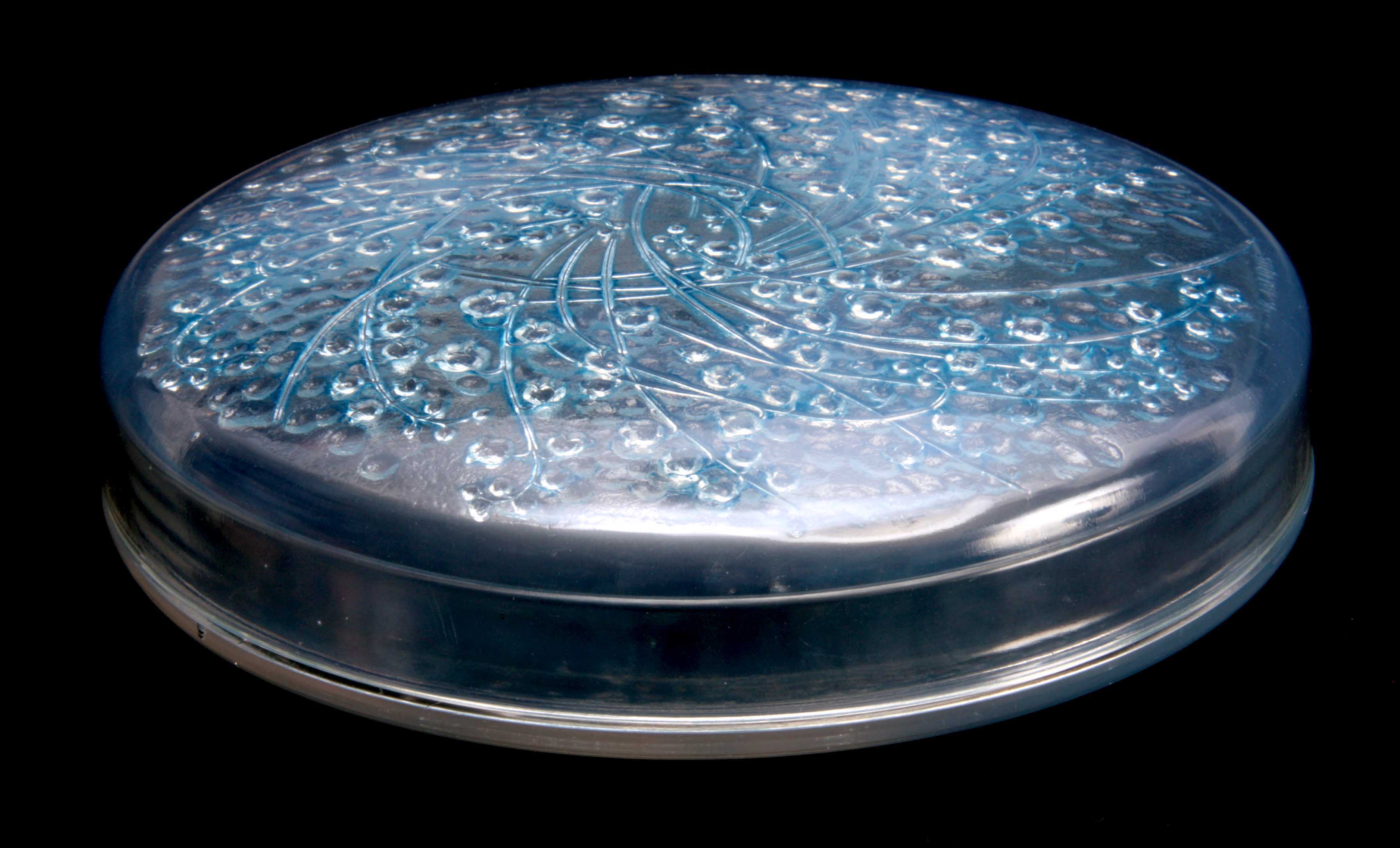 R. LALIQUE, FRANCE A 20TH CENTURY OPALESCENT AND BLUE STAINED MUGUETS BOX decorated with flower