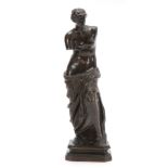 A LATE 19th CENTURY GRAND TOUR PATINATED BRONZE SCULPTURE modelled as Venus de Milo on canted