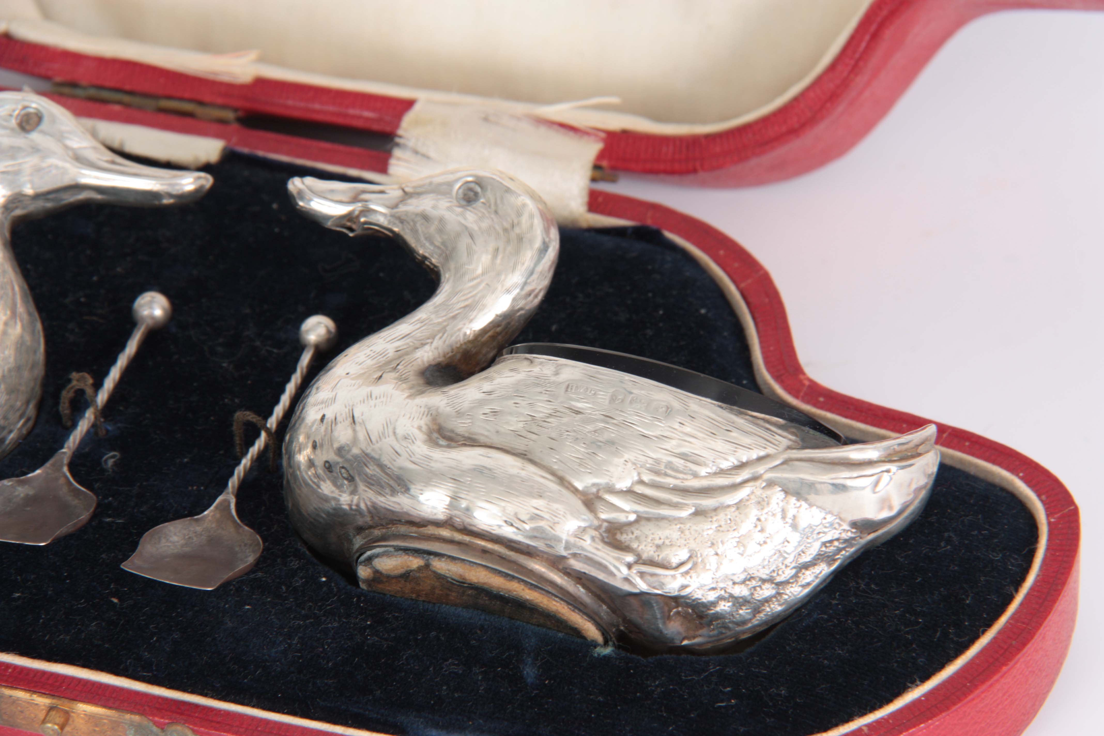 A CASED PAIR OF FIGURAL SILVER SALTS MODELLED AS DUCKS WITH SHOVEL SHAPED SALT SPOONS hallmarked for - Image 2 of 8