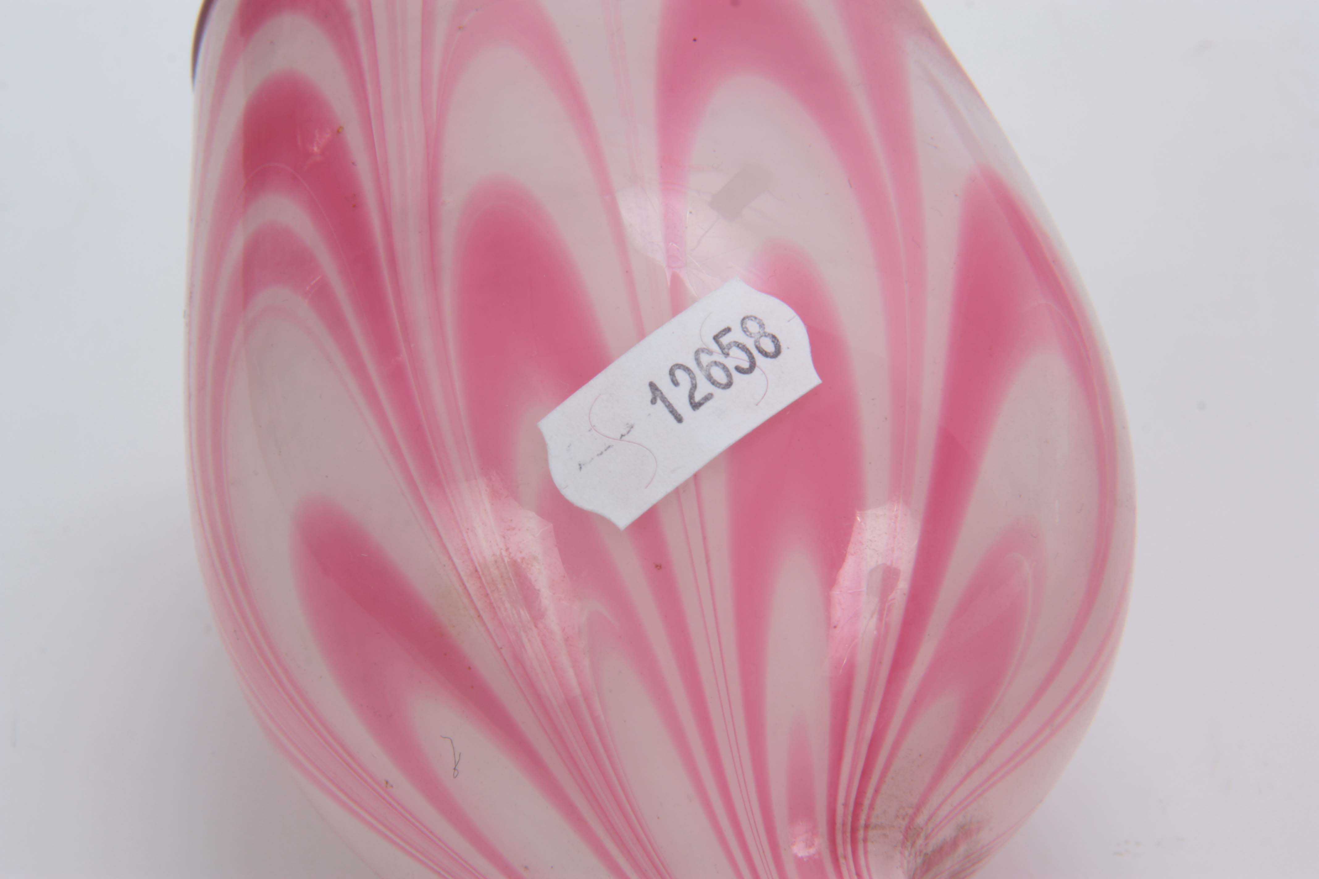 A LARGE 19TH CENTURY STOURBRIDGE GLASS PIPE of twisted pink and opaque design 50cm overall. - Image 9 of 10
