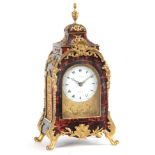 MARKWICK, MARKHAM, PERIGAL. LONDON. A SMALL GEORGE III TORTOISESHELL AND ORMOLU-MOUNTED STRIKING AND