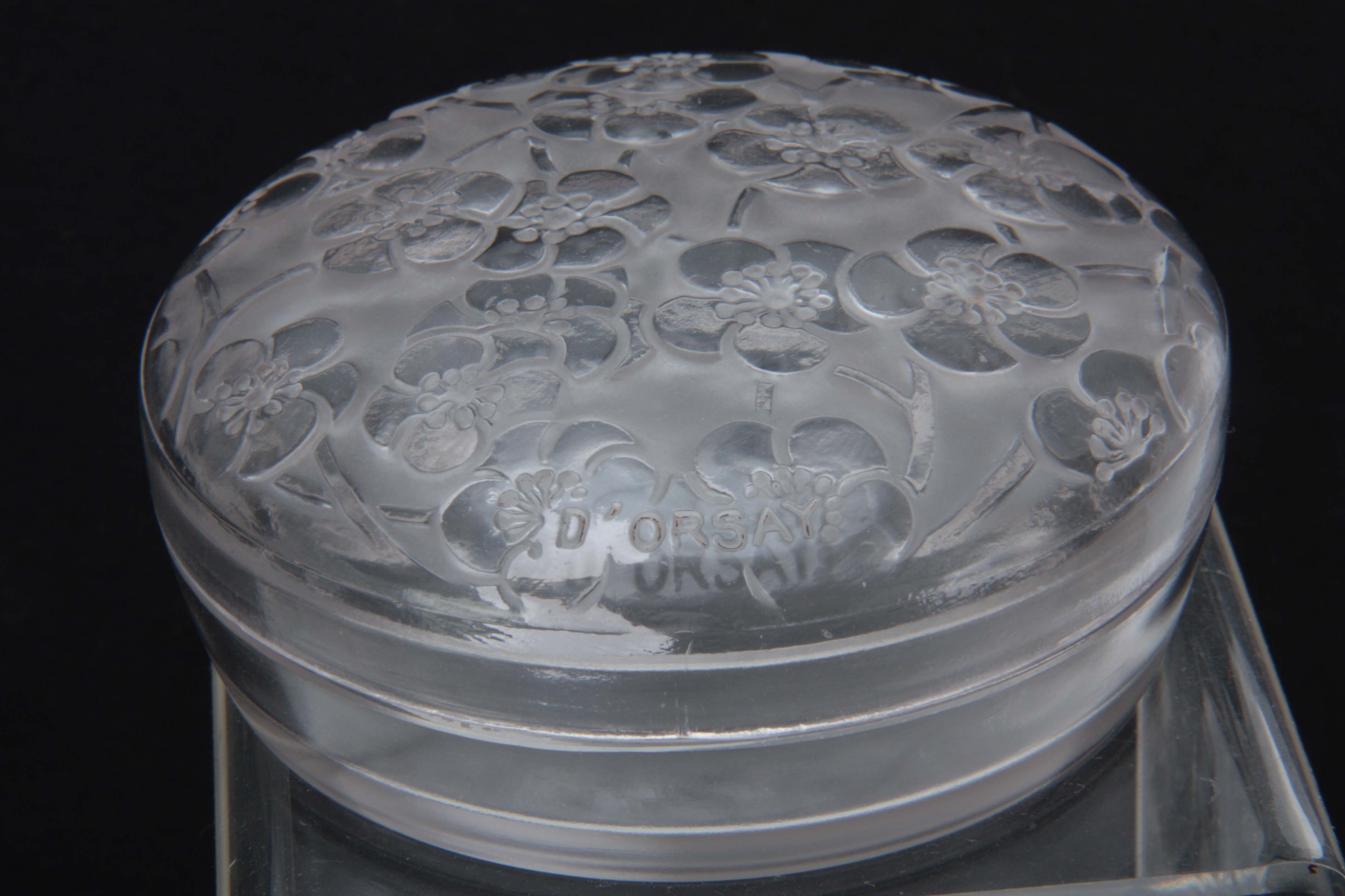 R LALIQUE. AN EARLY 20TH CENTURY CIRCULAR 'LE LYS' LIDDED BOWL AND COVER FOR D'ORSAY with relief - Image 3 of 7