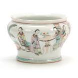 A 19TH CENTURY BLUE AND WHITE CHINESE BOWL decorated with figural garden scenes 10cm high TOGETHER