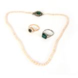 A COLLECTION OF THREE PIECES OF JEWELLERY TO INCLUDE a 14ct gold ring set with semi-precious