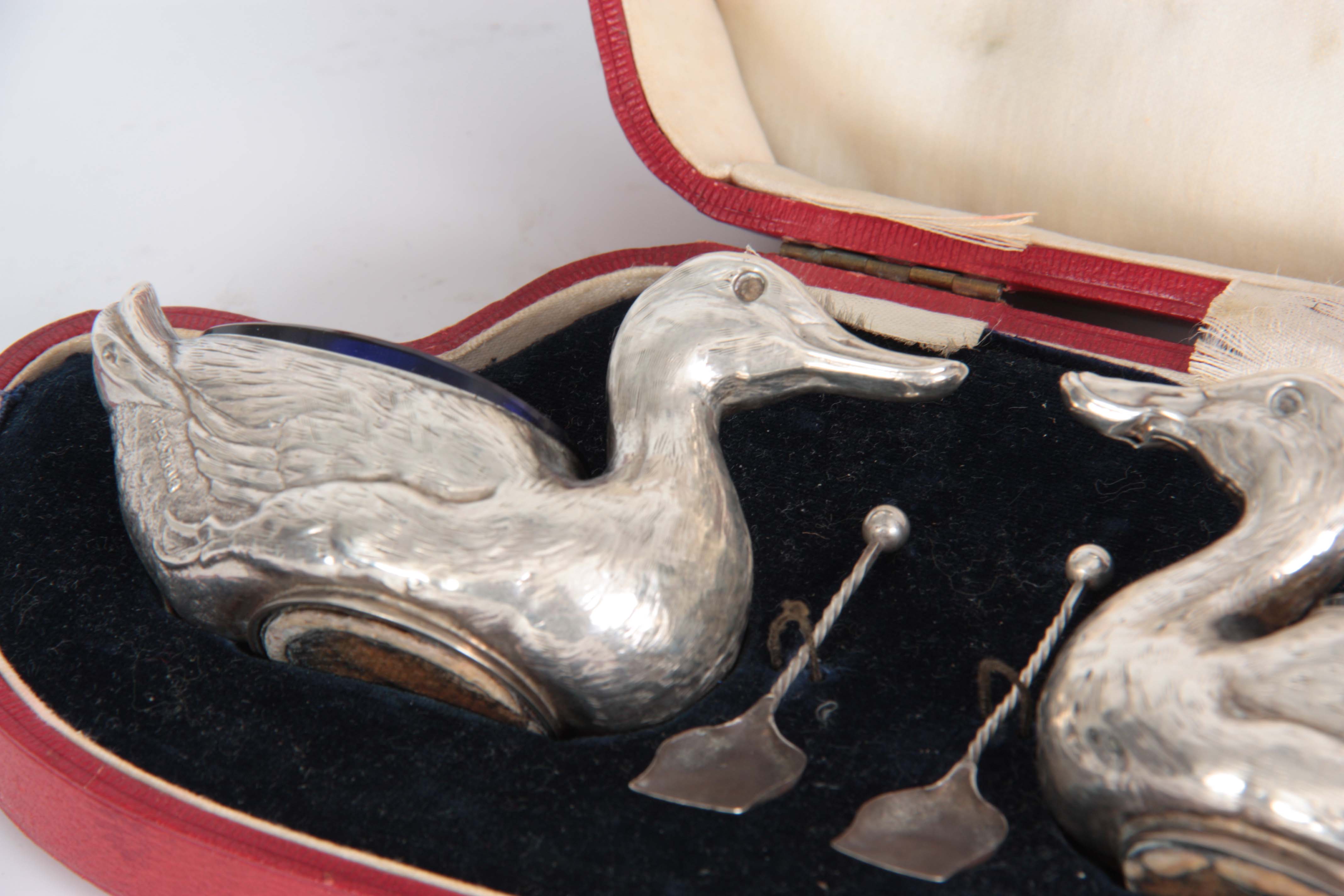 A CASED PAIR OF FIGURAL SILVER SALTS MODELLED AS DUCKS WITH SHOVEL SHAPED SALT SPOONS hallmarked for - Image 3 of 8