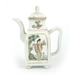 A 19th CENTURY CHINESE FAMILLE ROSE PORCELAIN TEAPOT the body with painted panels depicting oriental