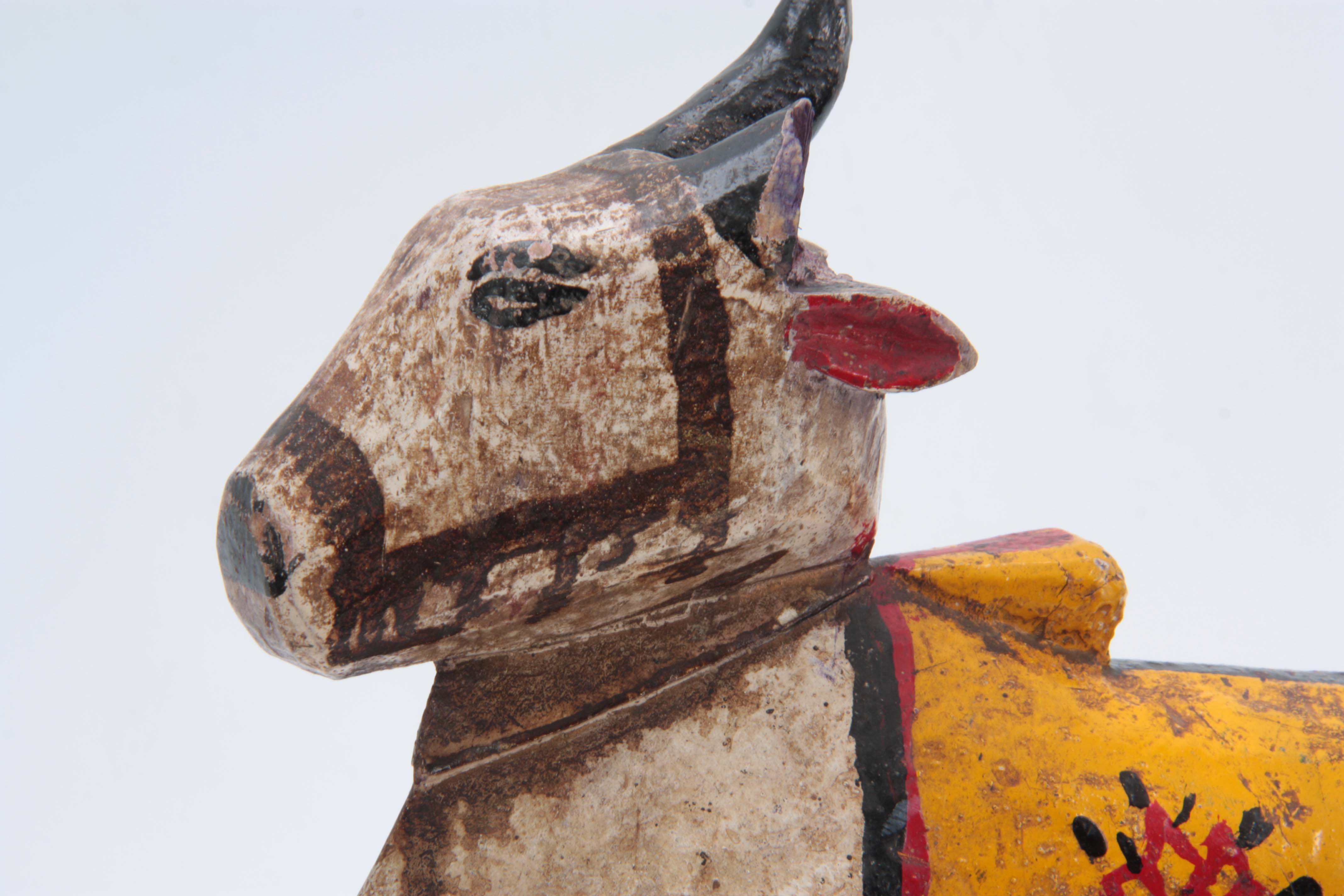 A CARVED AND PAINTED HINDU NANDI COW 31cm high 20c - Image 4 of 8