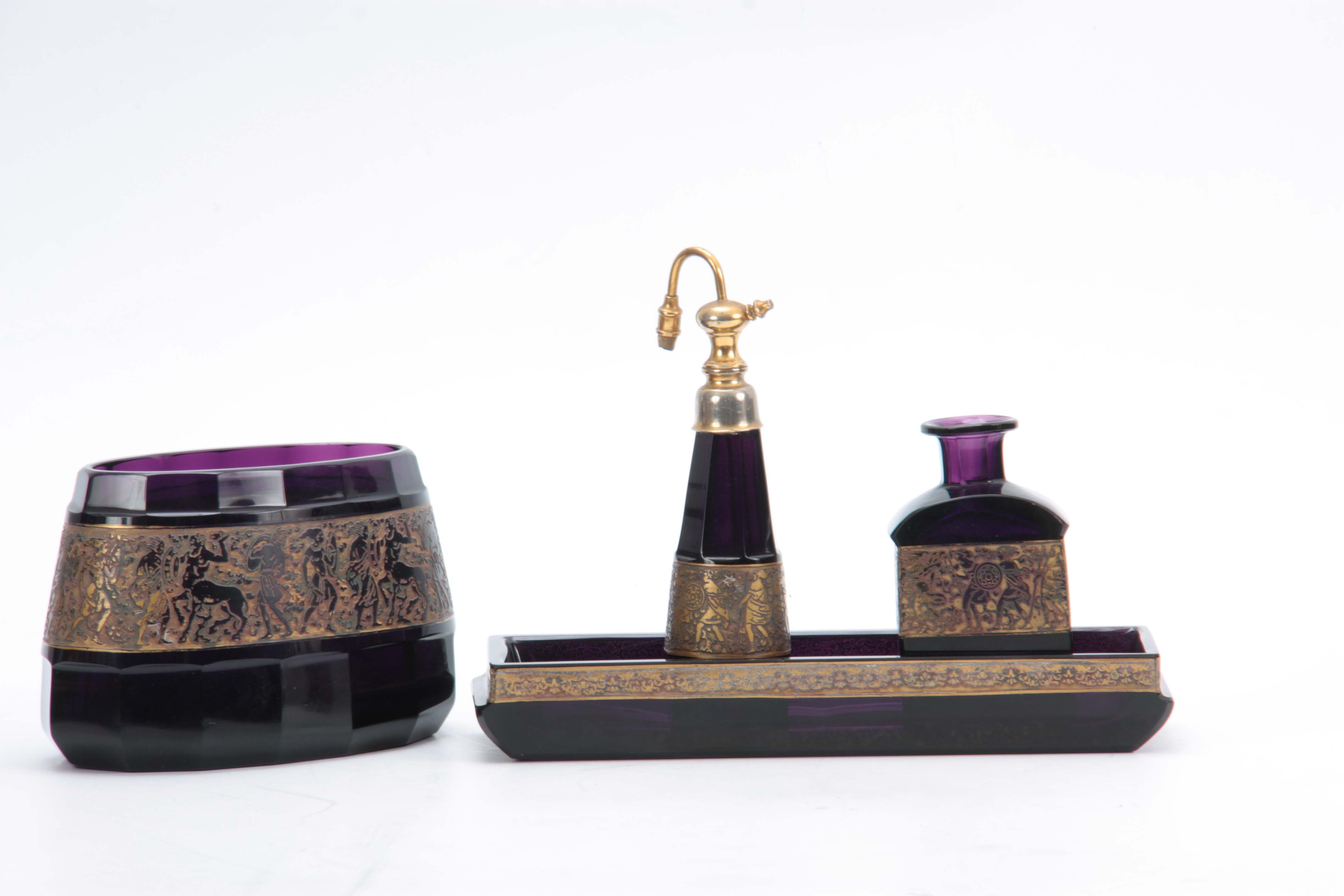 MOSER KARLSBAD SLOVAKIA A GROUP OF FOUR AMETHYST GLASS DRESSING TABLE PIECES comprising a large oval - Image 3 of 9