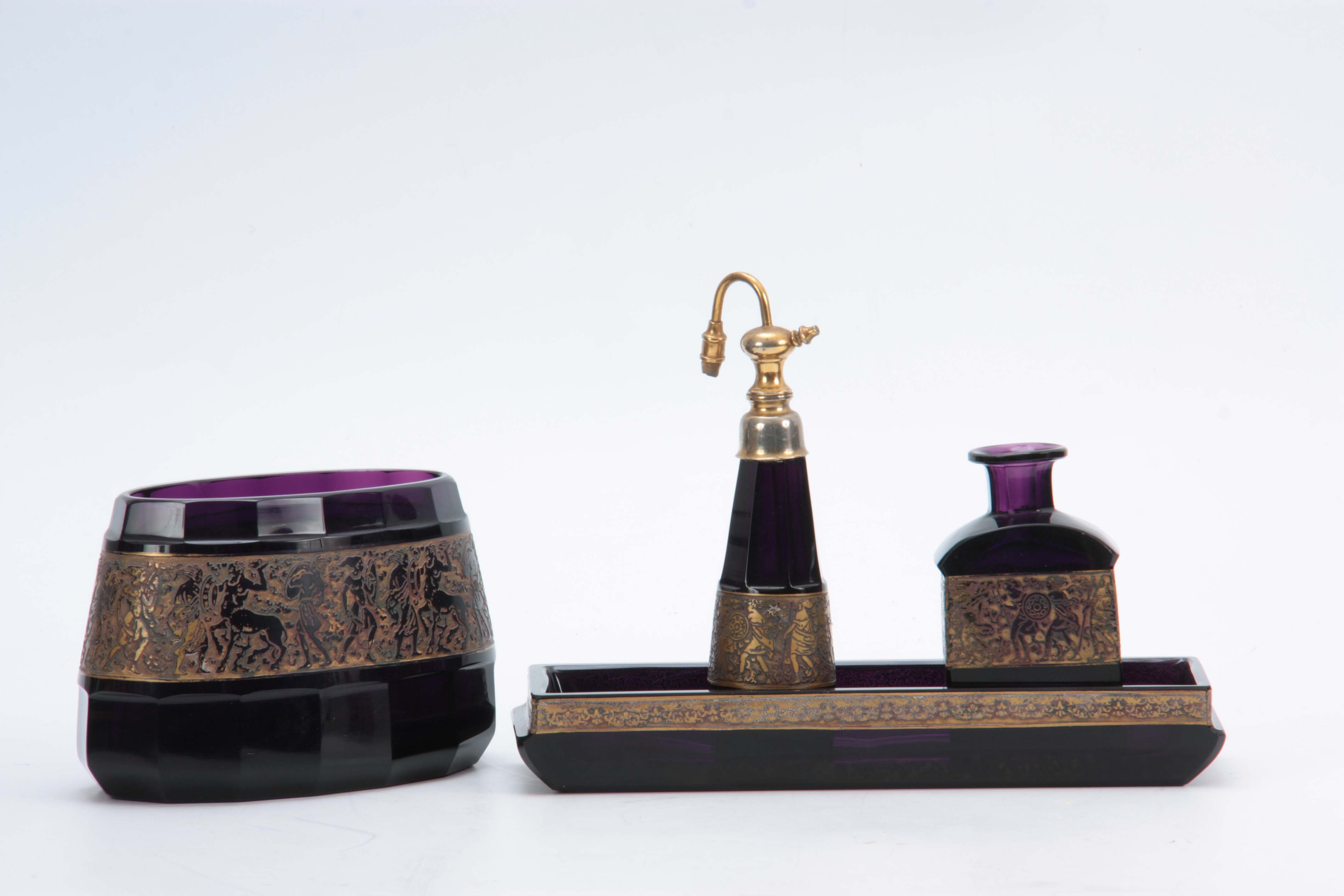 MOSER KARLSBAD SLOVAKIA A GROUP OF FOUR AMETHYST GLASS DRESSING TABLE PIECES comprising a large oval - Image 2 of 9