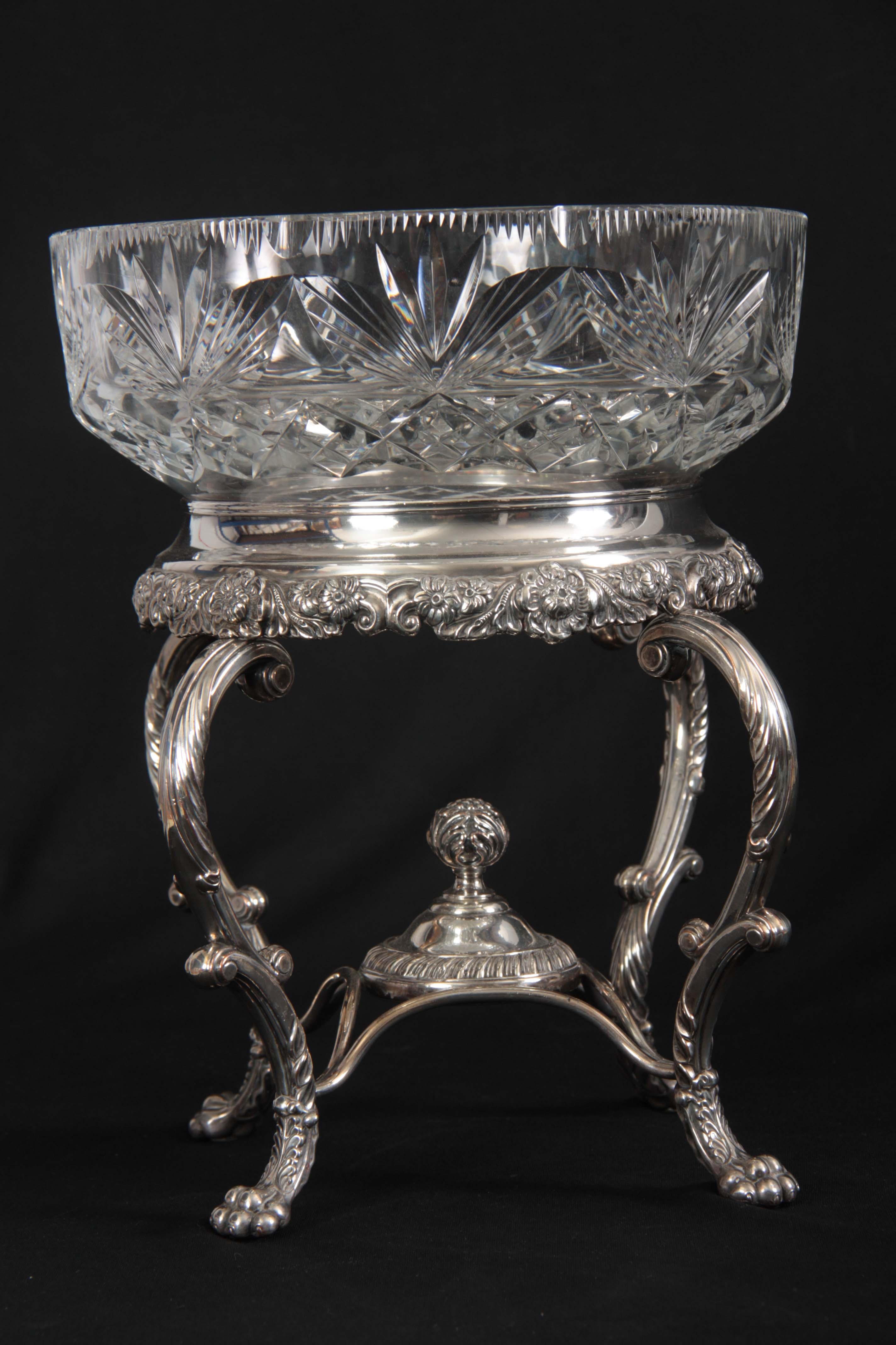 AN ORNATE ROCOCO STYLE 19TH CENTURY SHEFFIELD PLATE CENTREPIECE with later CUT GLASS FRUIT BOWL, the - Image 2 of 6