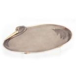 A JAPANESE MEIJI PERIOD SILVER AND SILVER GILT TRAY formed as a manturian crane with gilt beak and