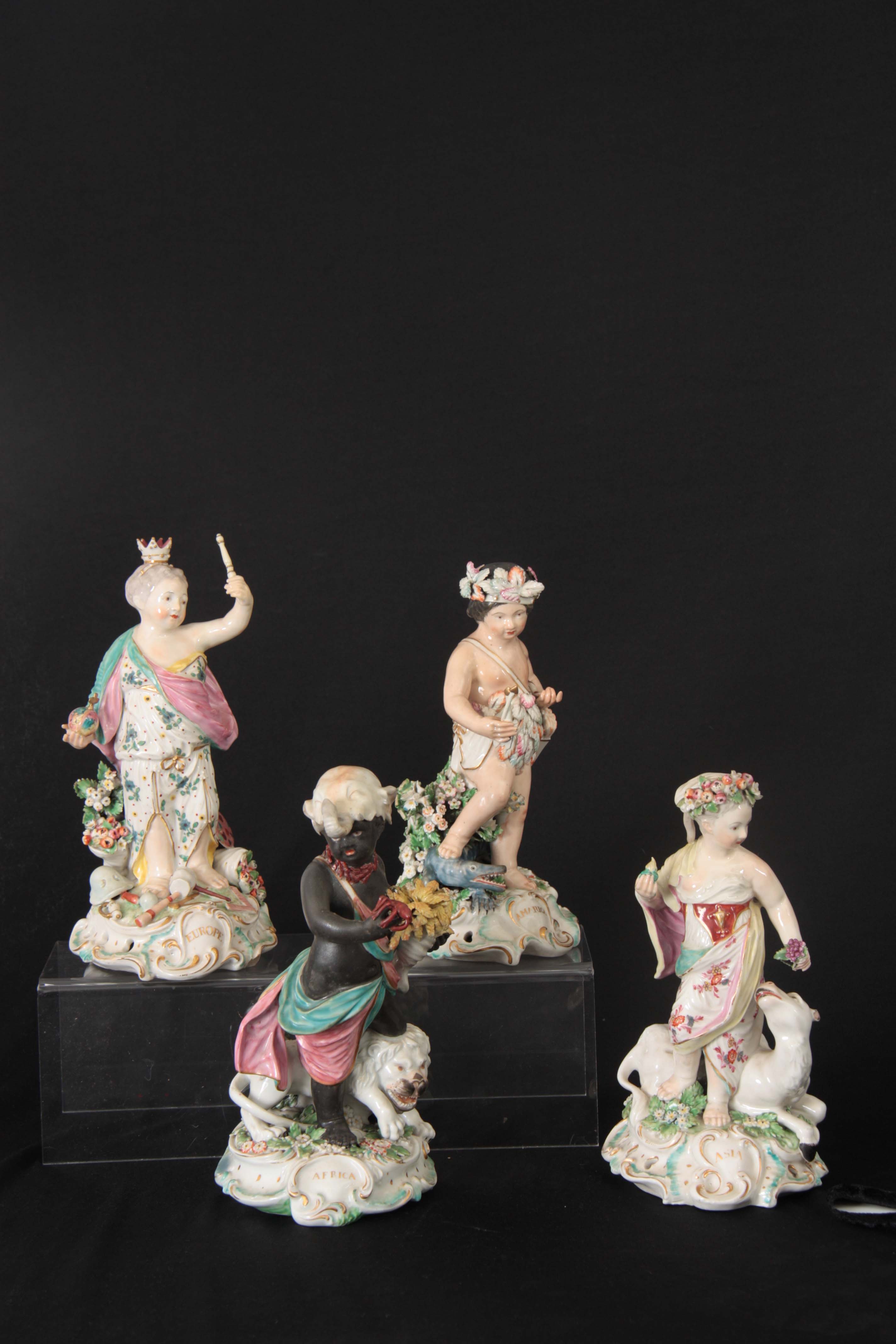 A SET OF FOUR 18TH CENTURY DERBY 'FOUR QUARTERS' FIGURES representing EUROPE, AMARICA, AFRICA and - Image 13 of 15