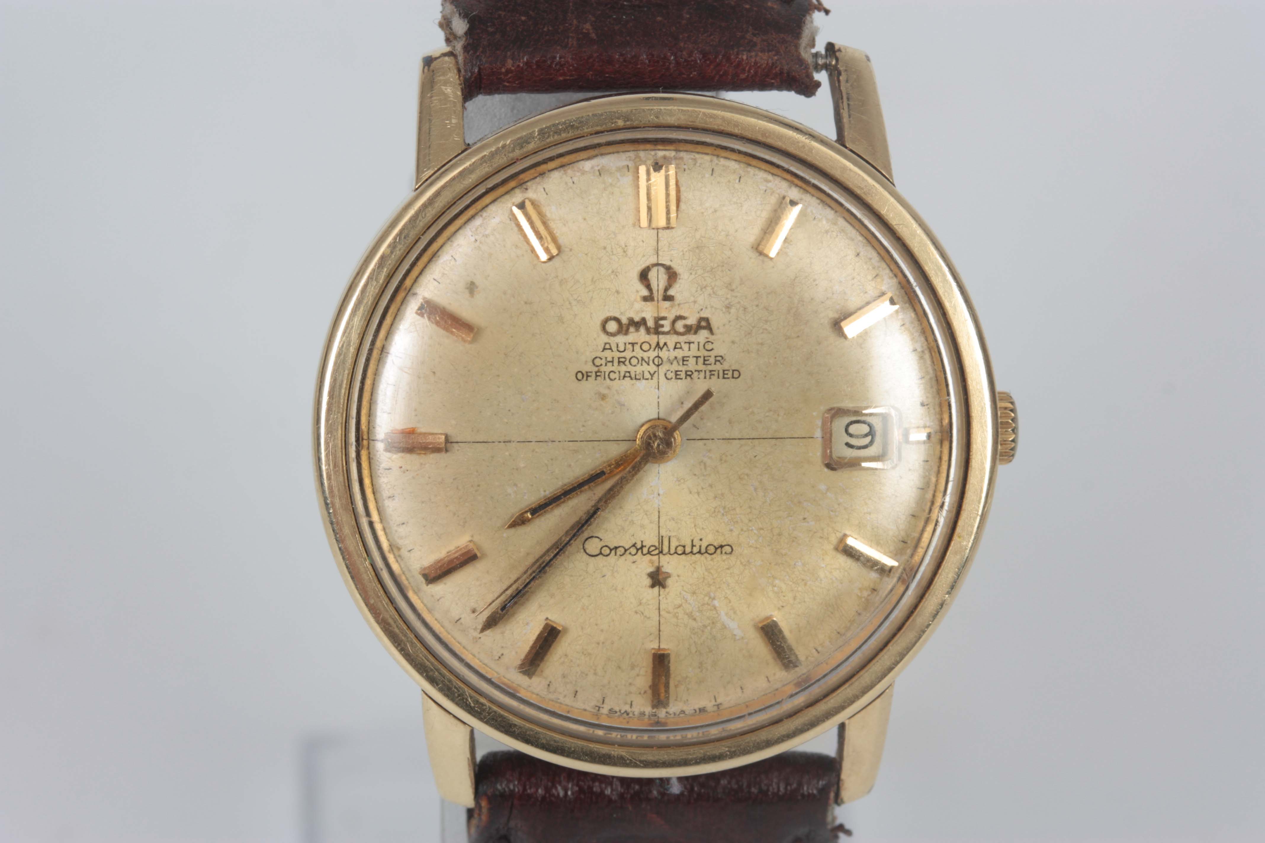 A MID 20TH CENTURY GENTLEMAN'S STEEL AND GOLDPLATED OMEGA CONSTELLATION WRISTWATCH on a brown - Image 2 of 6