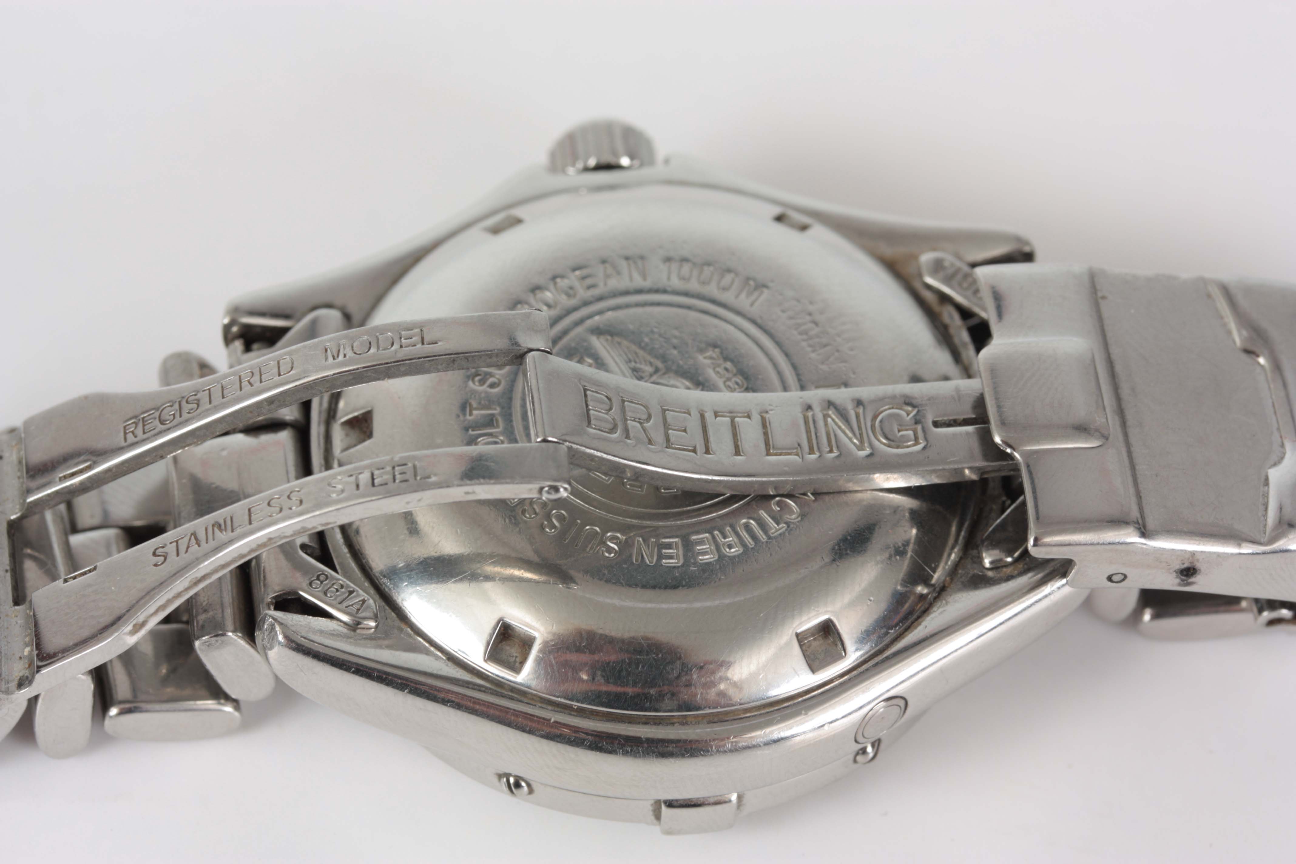 A GENTLEMAN'S STAINLESS STEEL BREITLING SUPEROCEAN WRISTWATCH A17040/21845 on original steel - Image 5 of 10