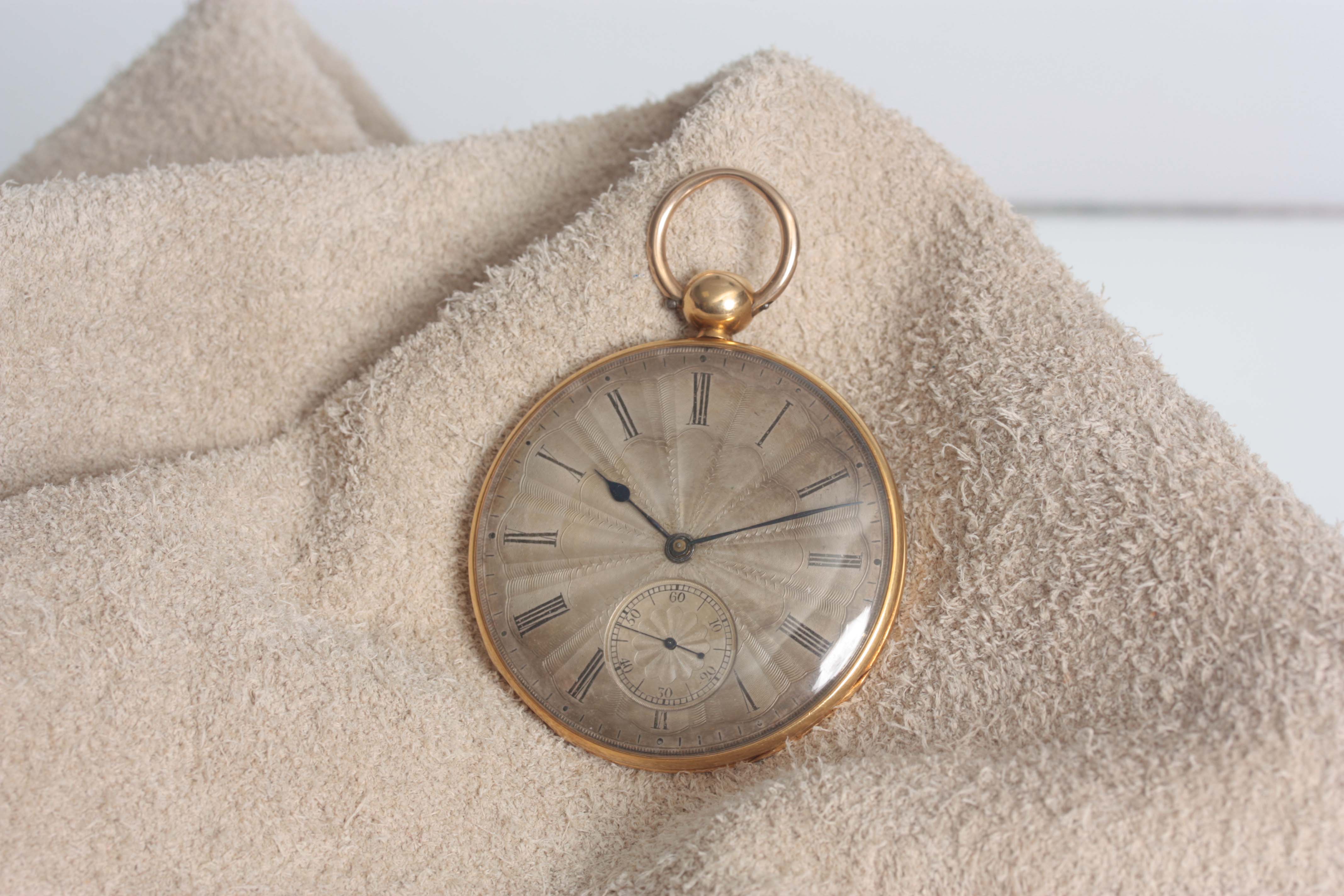 AN EARLY 19TH CENTURY 18CT GOLD OPEN FACED CASED POCKET WATCH the case with honeycomb engraved - Image 5 of 8