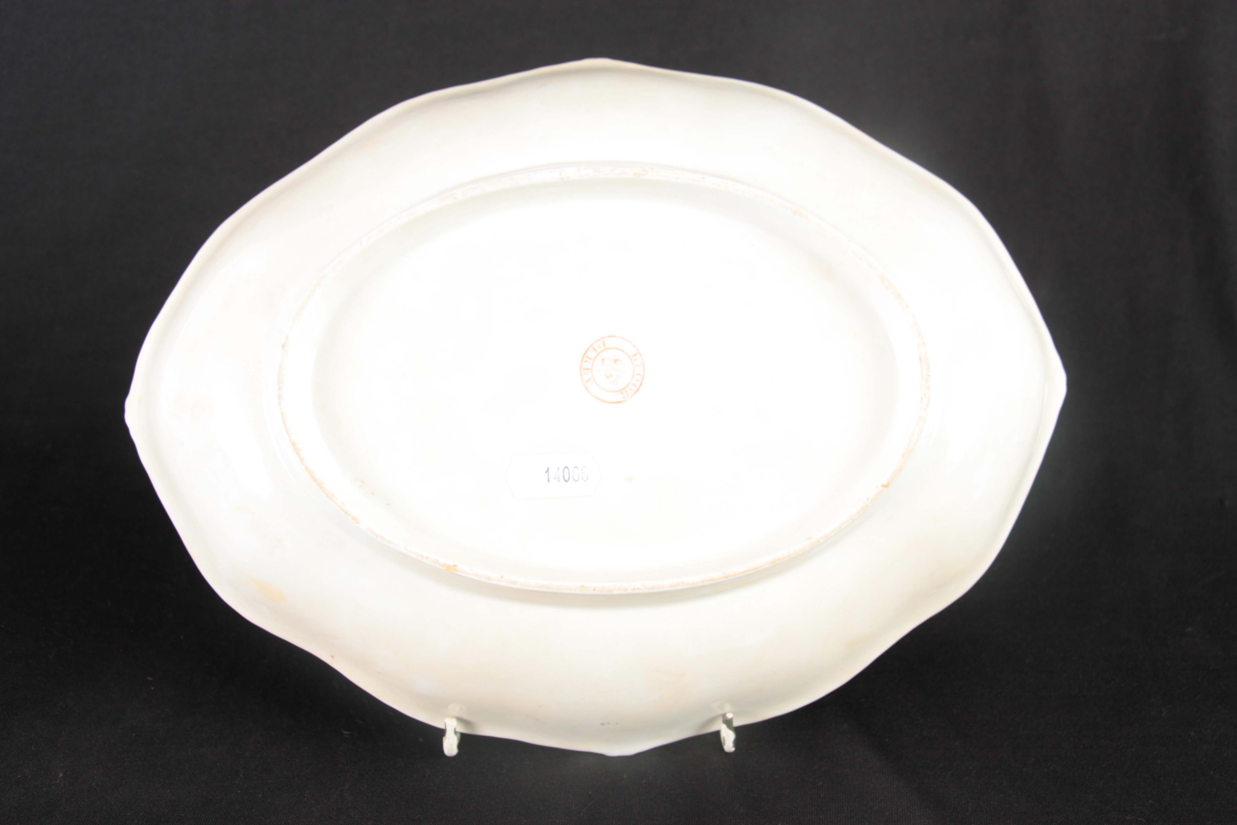 A BLOOR DERBY 'EARL FERRERS' SHAPED OVAL DESSERT DISH white ground with gilt feather edged scalloped - Image 5 of 6