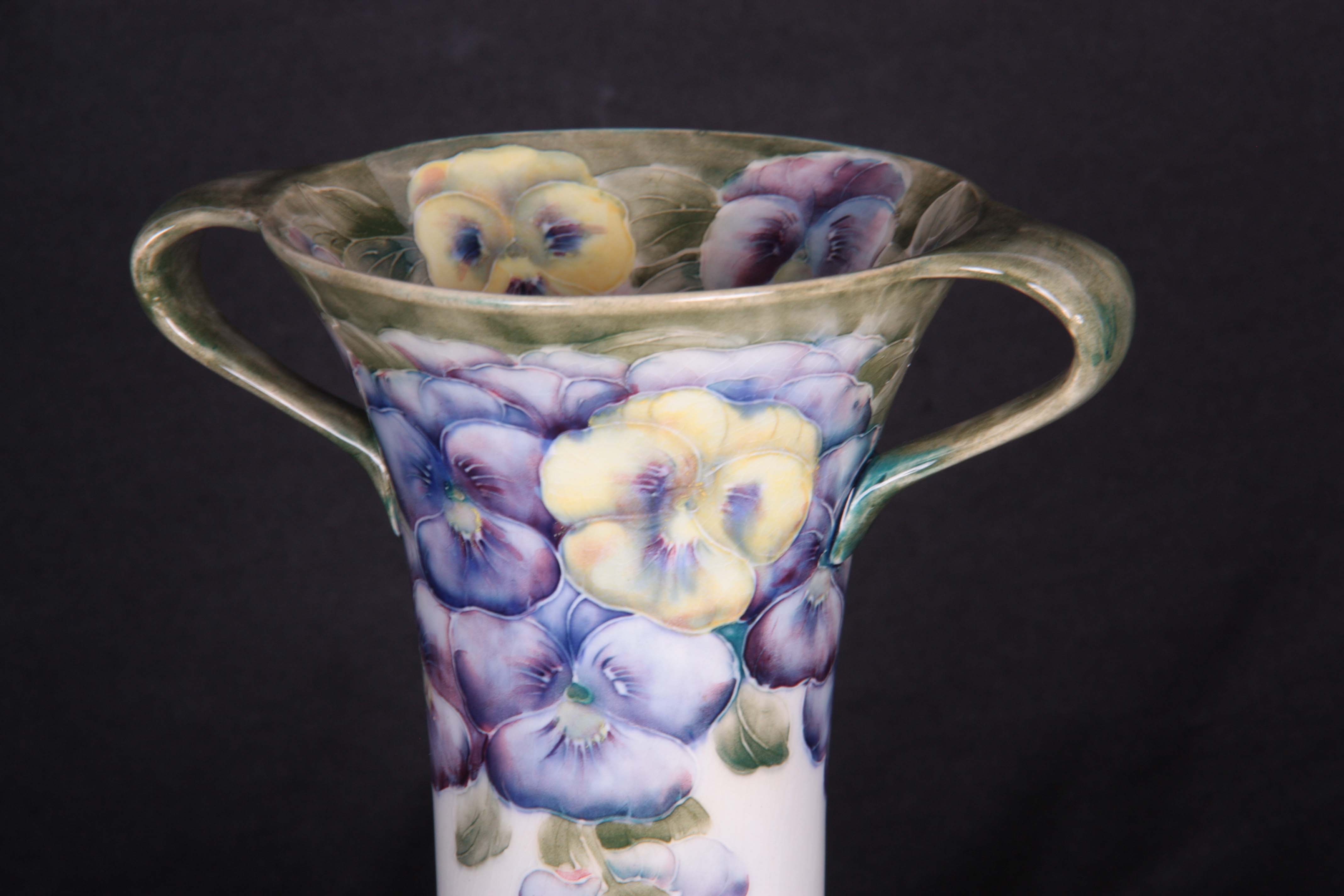 A LATE 19TH CENTURY MACINTYRE MOORCROFT FLARED TWO HANDLED VASE OF ART NOUVEAU DESIGN tube lined and - Image 2 of 5