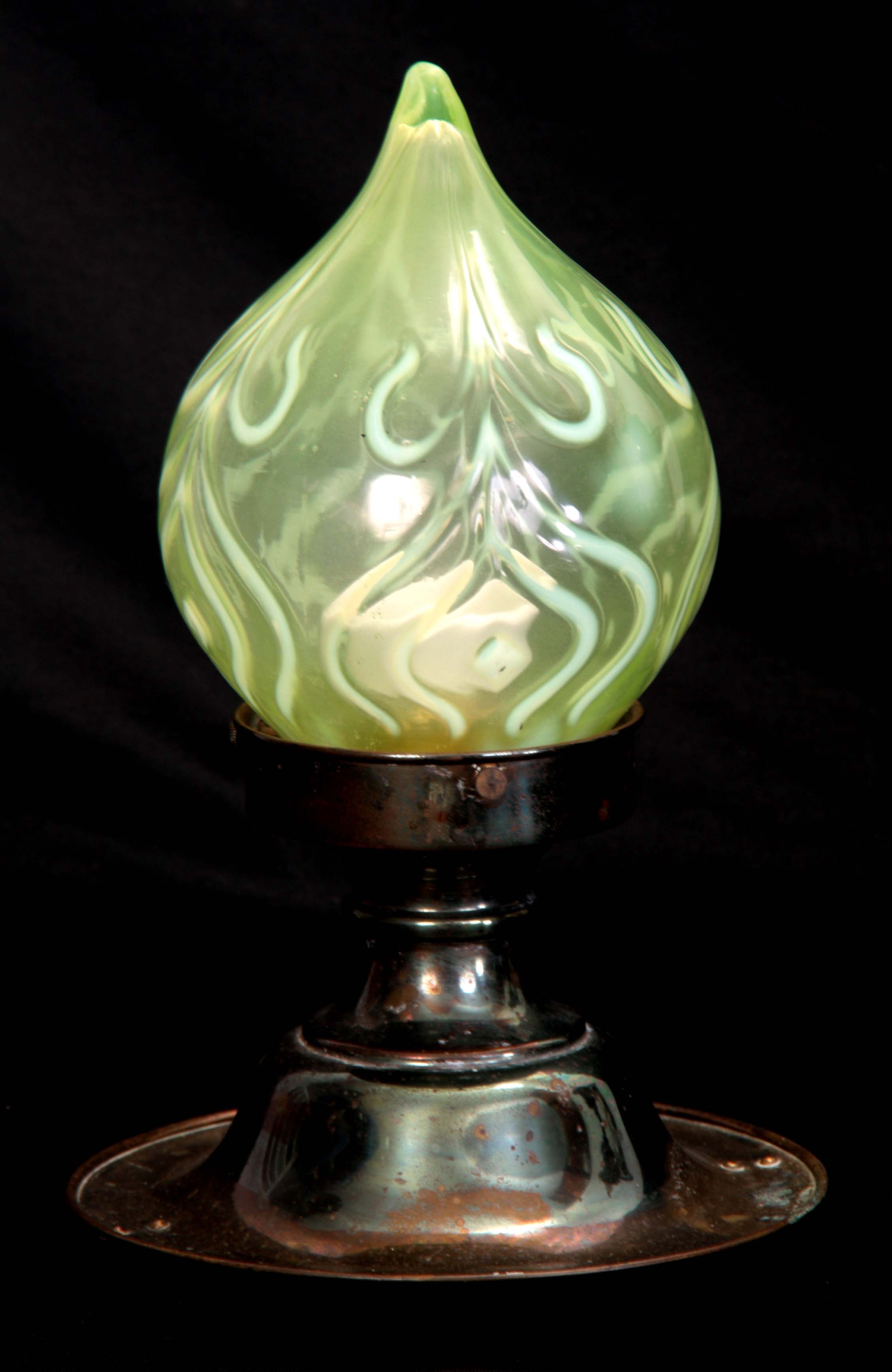 A LATE 19TH CENTURY ART NOUVEAU STYLE HANGING LAMP with patinated circular metal fitting and