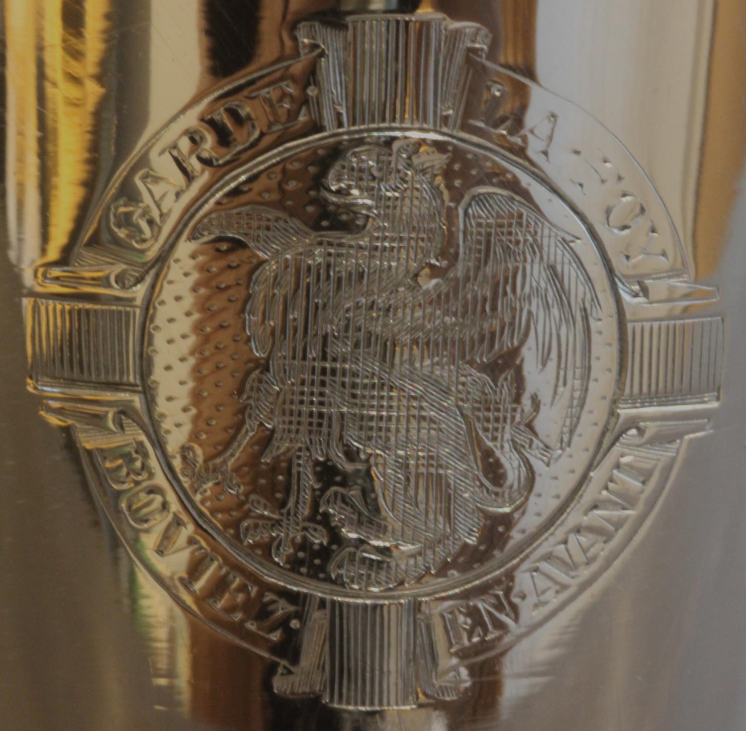 Leather cased Set of 5 Silver plated graduated Beakers, Sir Charles Barry Family Crest and moto - Image 7 of 8