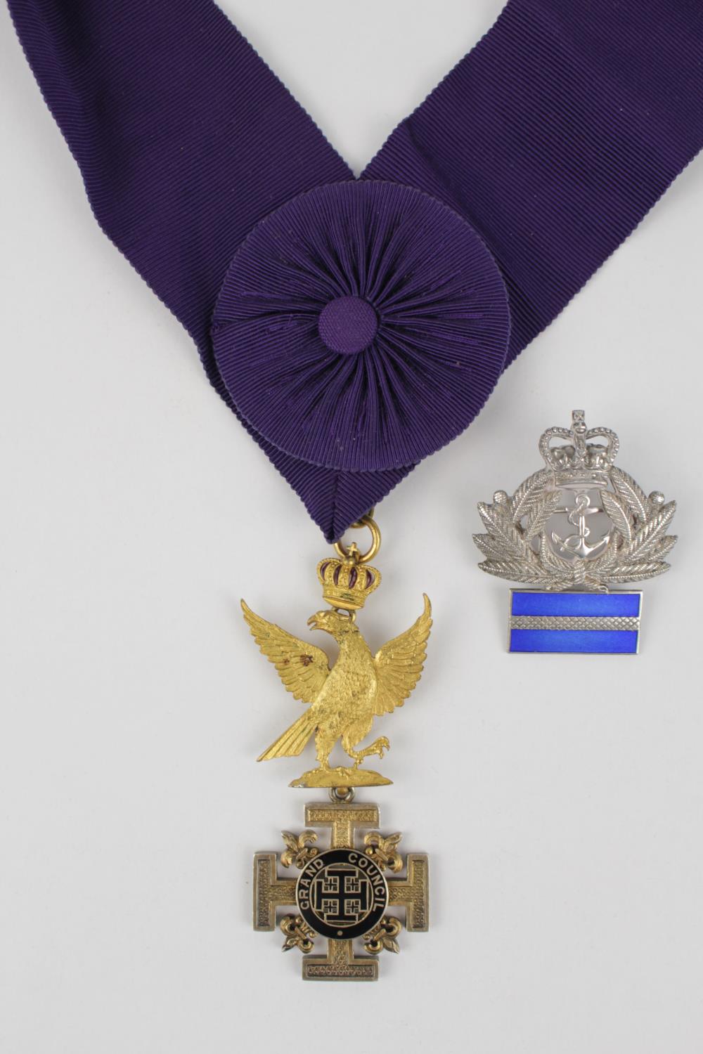 Grand Council enamelled cross surmounted with Gilded Eagle on Ribbon and a Silver enamelled Cap