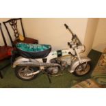 HONDA ST70 "LADY DAX" MONKEYBIKE in original condition with keys