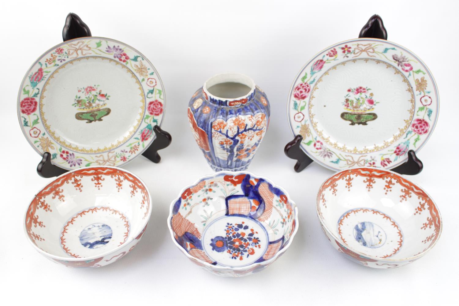 Pair of 18thC Chinese floral decorated plates, Pair of Red ground bowls with Orb medallions,