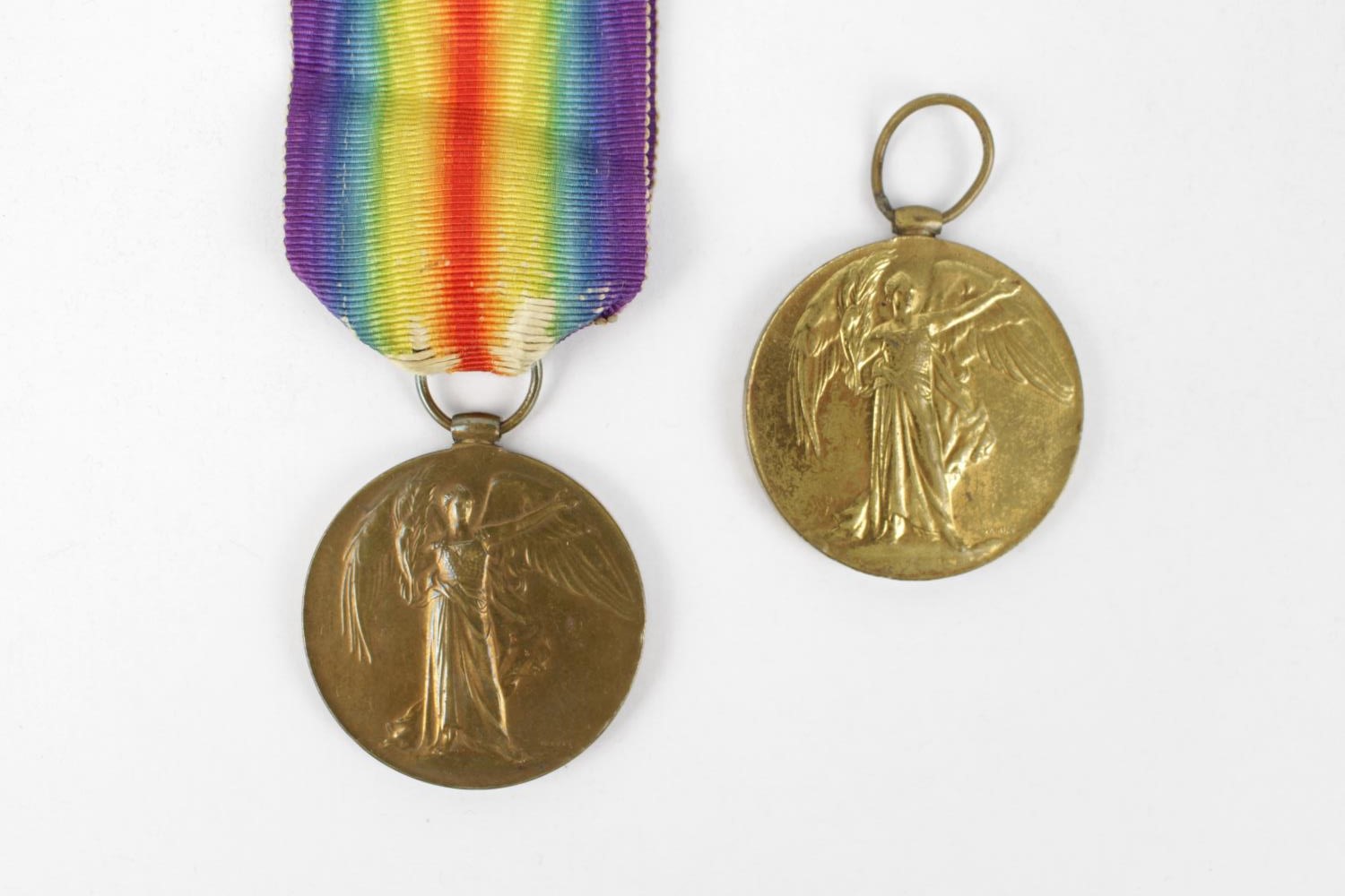 2 WW1 Victory Medals for 27190 PTE J W PROTHEROS NORTH D FUSILIERS & PLY 13360 H G WILCOX RMLI