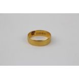 22ct Gold D Shaped wedding band 3g total weight