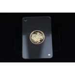 Cased Gold Sovereign 2005 George & Dragon 7.98g
