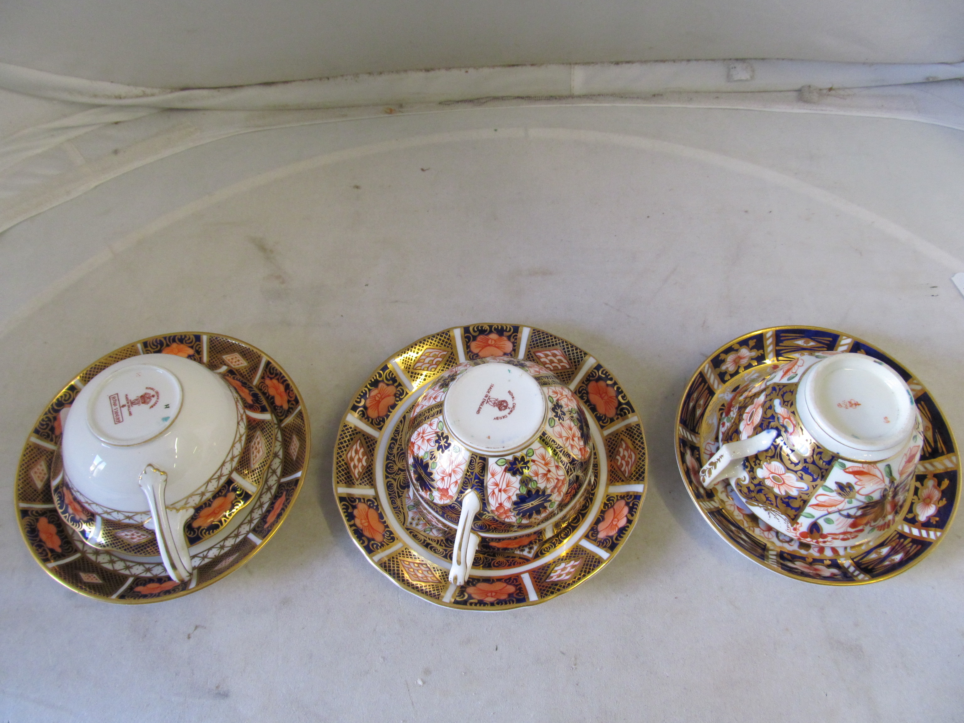 A 19th Century Derby Imari cup and two saucers (one a/f), six Royal Crown Derby cups and saucers and - Image 2 of 6