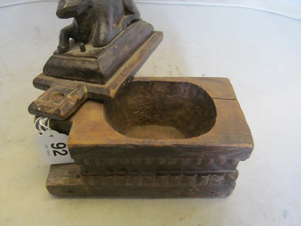 An Argentinian carved box with bullock to swivel lid - Image 3 of 5