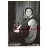 OPERA: An excellent selection of signed postcard photographs, by various opera singers,