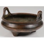 A LARGE CHINESE BRONZE CENSER