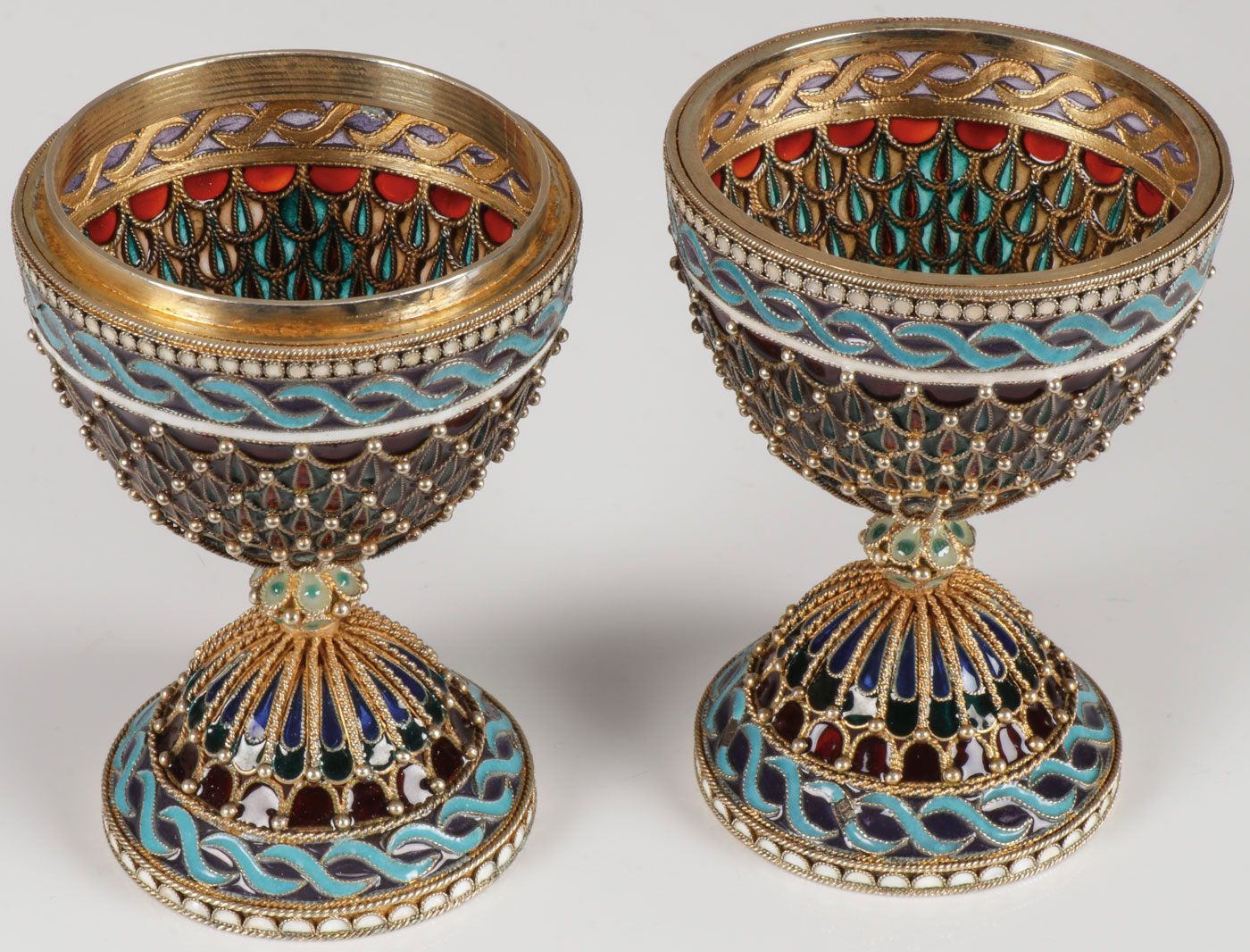 IMPRESSIVE RUSSIAN SILVER & ENAMEL EGG MOSCOW 190 - Image 2 of 3